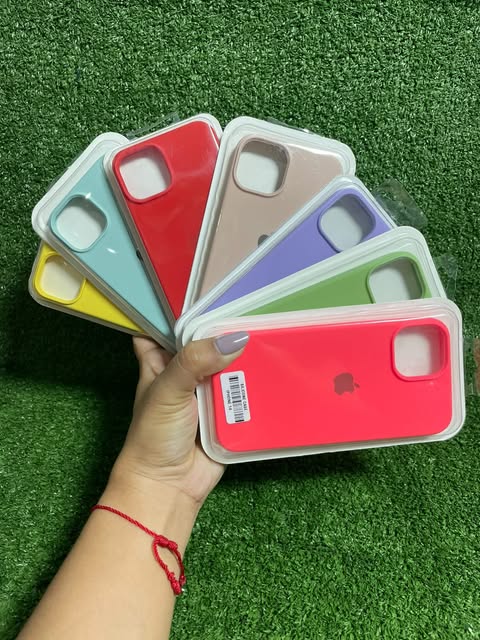 iPhone 13 / 14 | Silicone Case