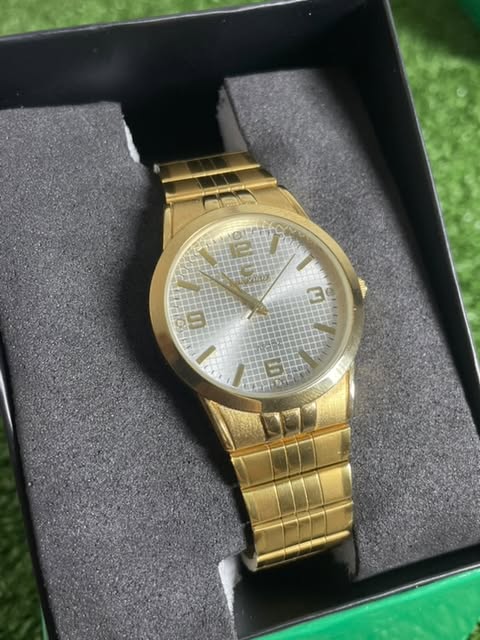Reloj Dama | Elegante y Sofisticado | Dorado