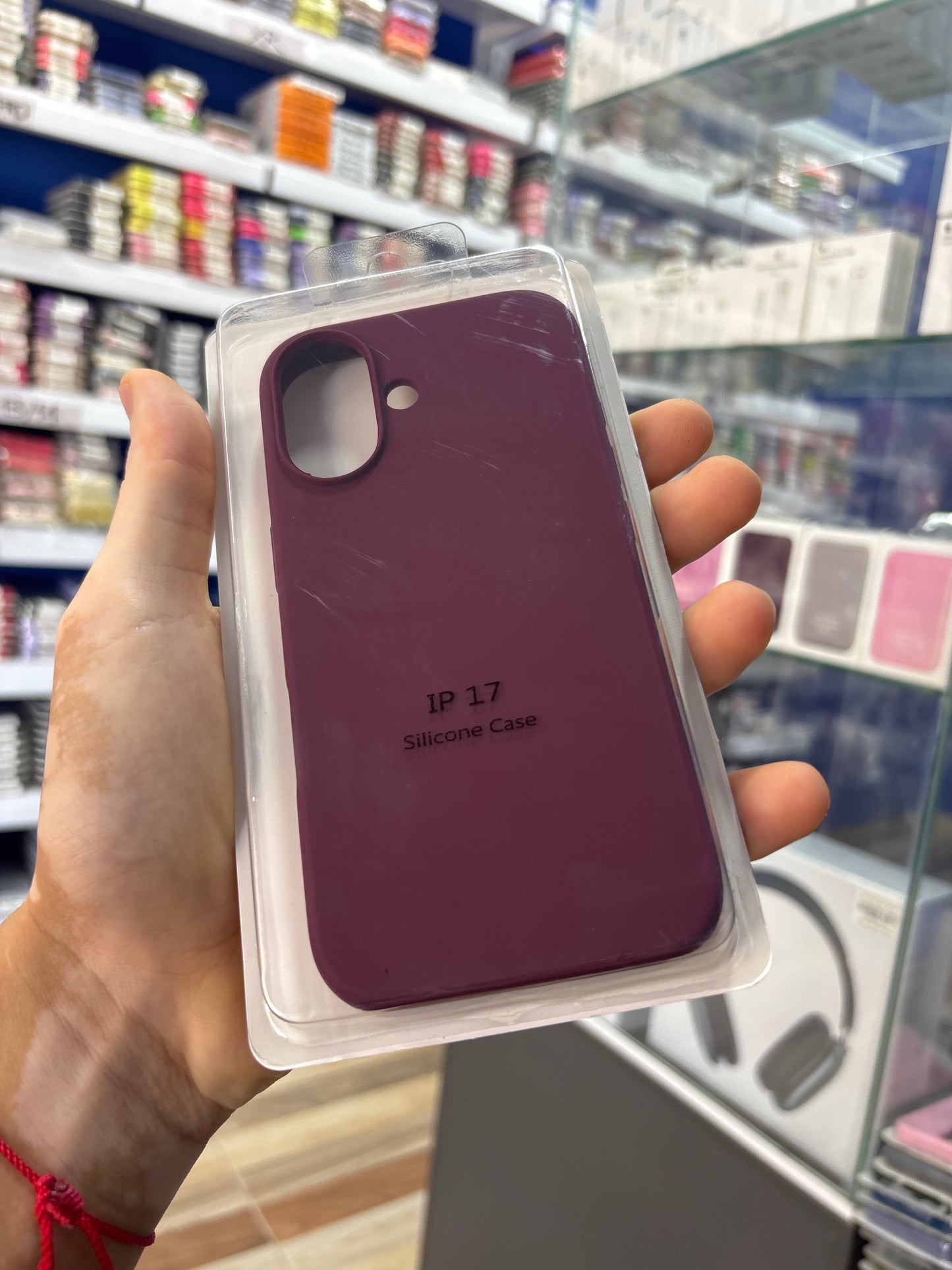 iPhone 17 | Silicone Case | Fashion | MagSafe