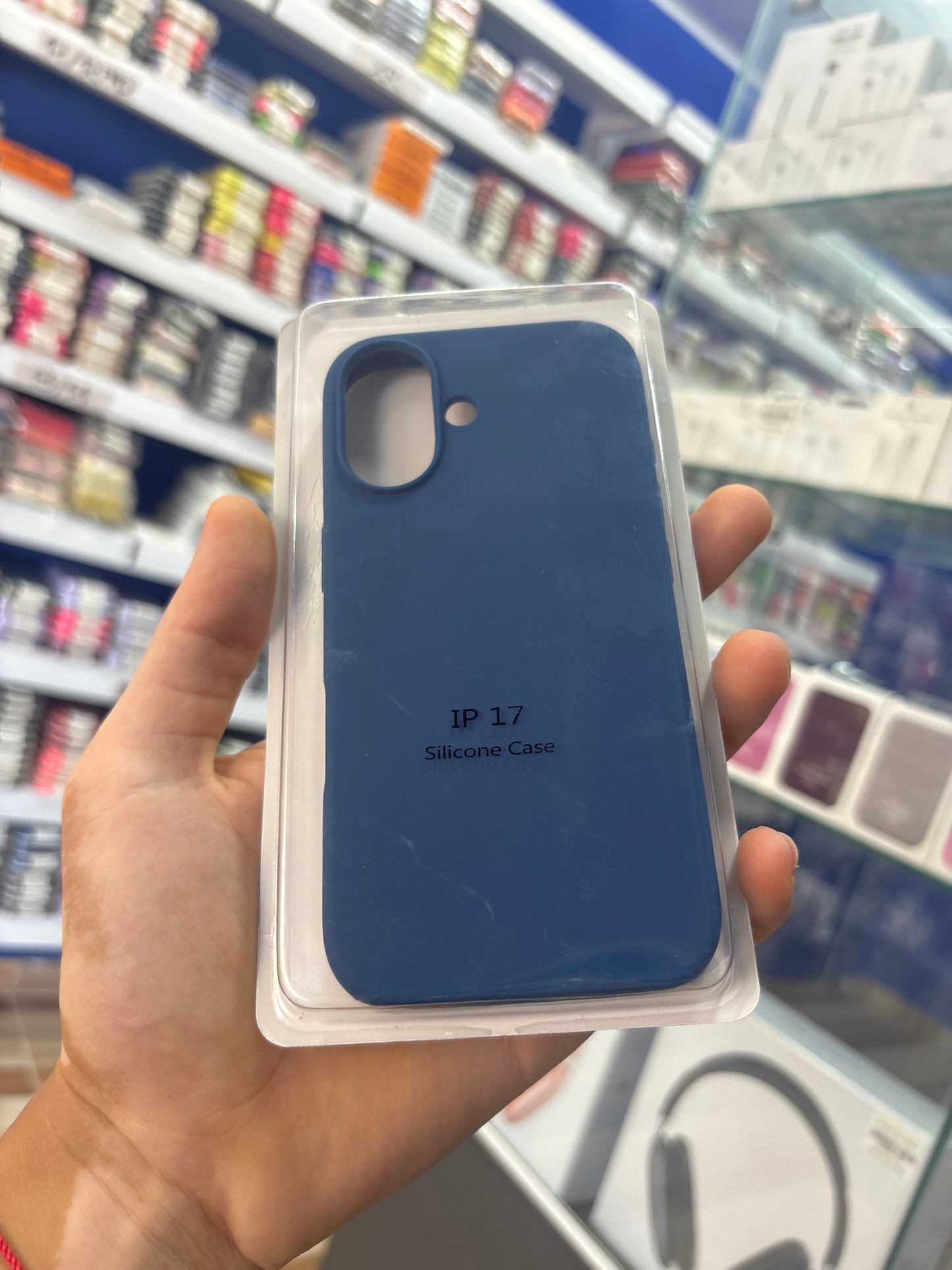 iPhone 17 | Silicone Case | Fashion | MagSafe