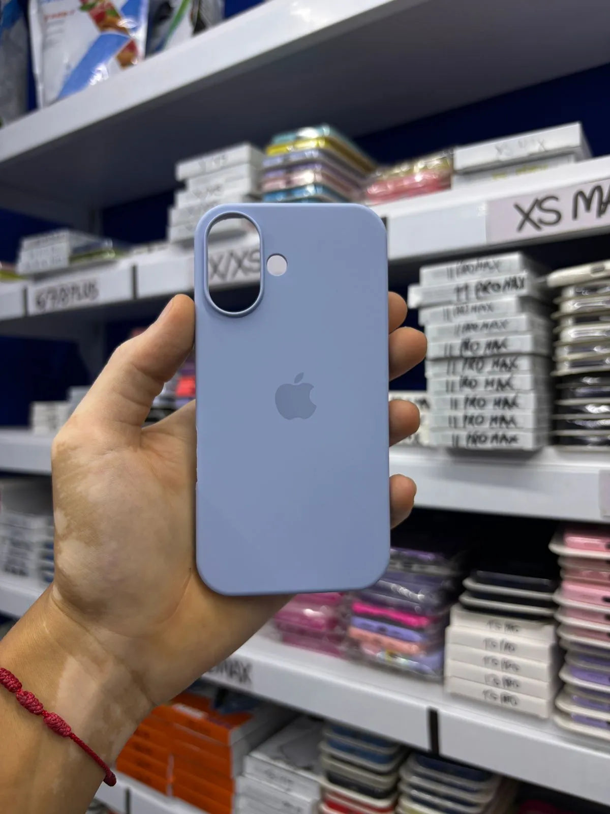 iPhone 17 | Silicone Case