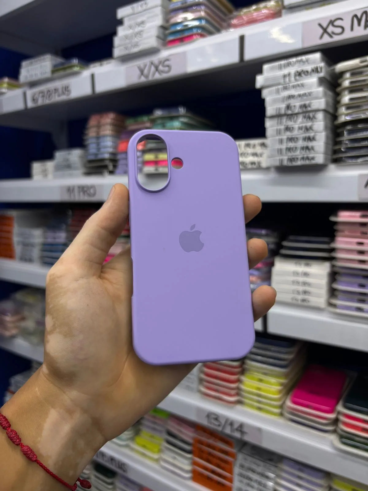 iPhone 17 | Silicone Case