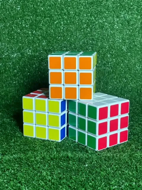 Cubo Rubik 3x3 | Juego | Beneficio para el Desarrollo Cognitivo | Pasatiempo