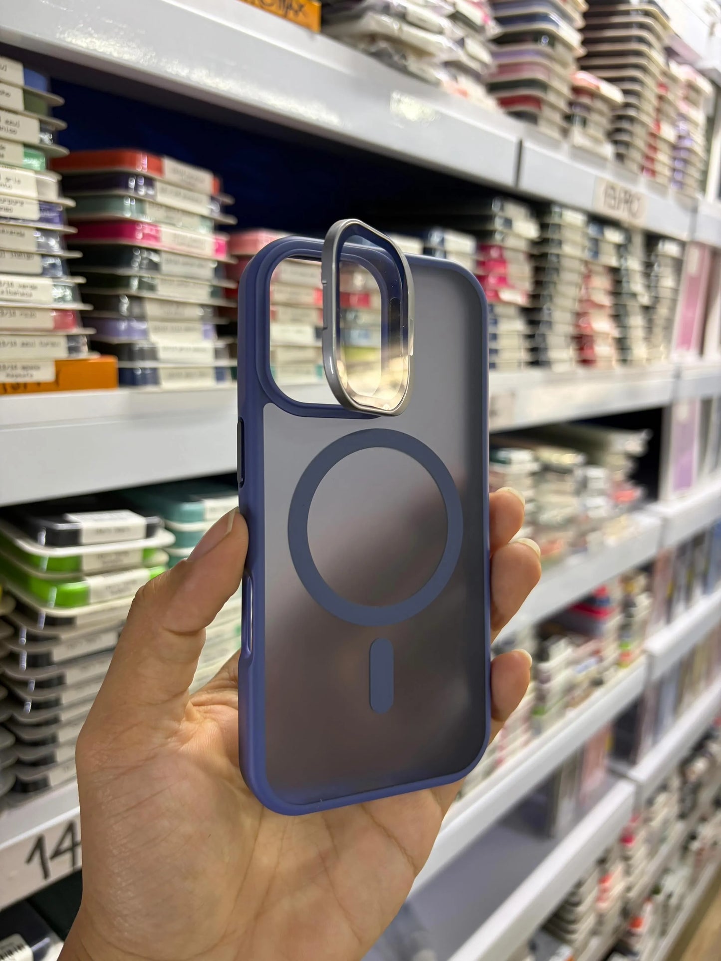 Forro iPhone 17 | Silicone Case | Fashion | MagSafe