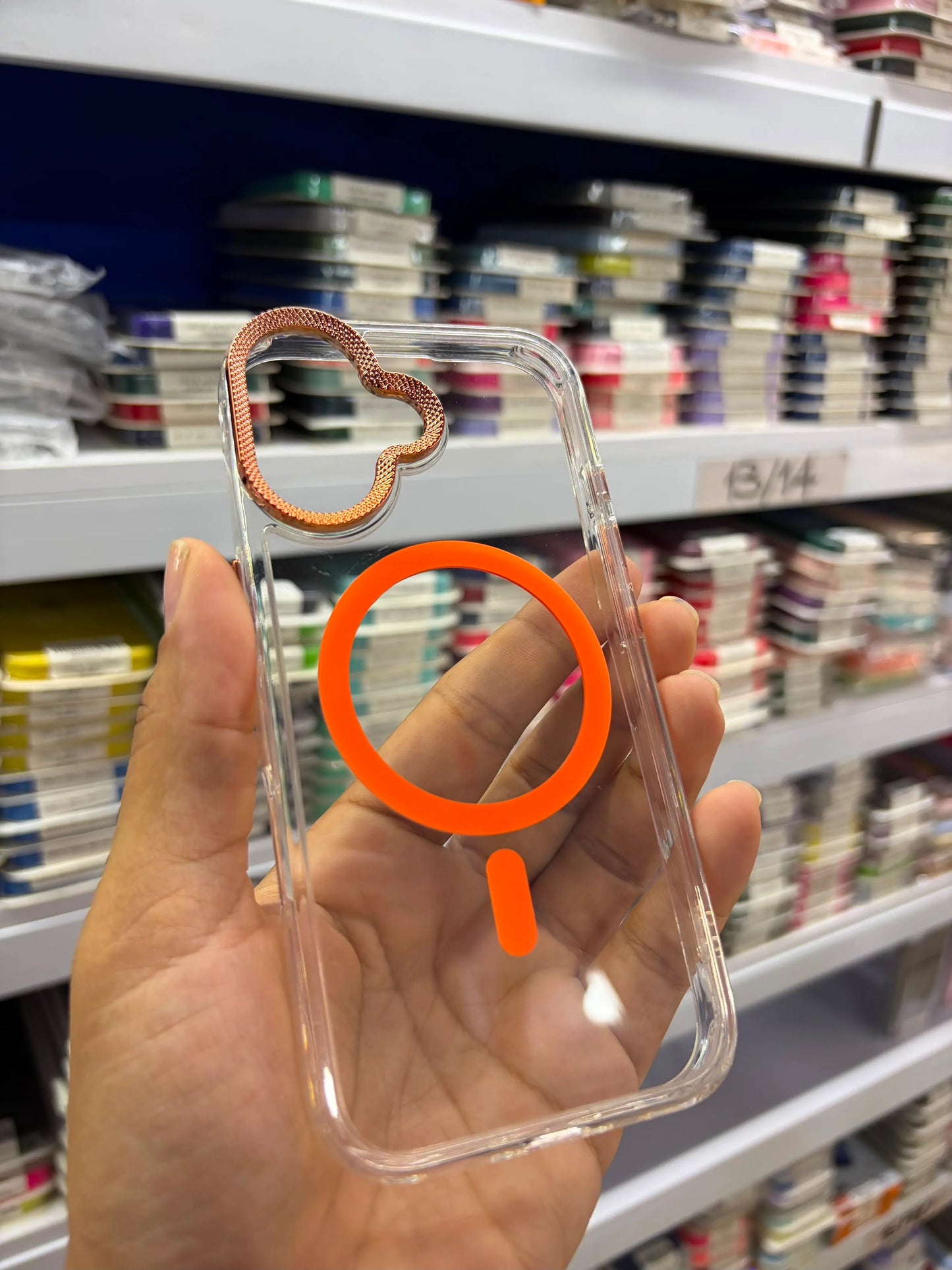 Forro iPhone 17 | Silicone Case | Fashion | MagSafe