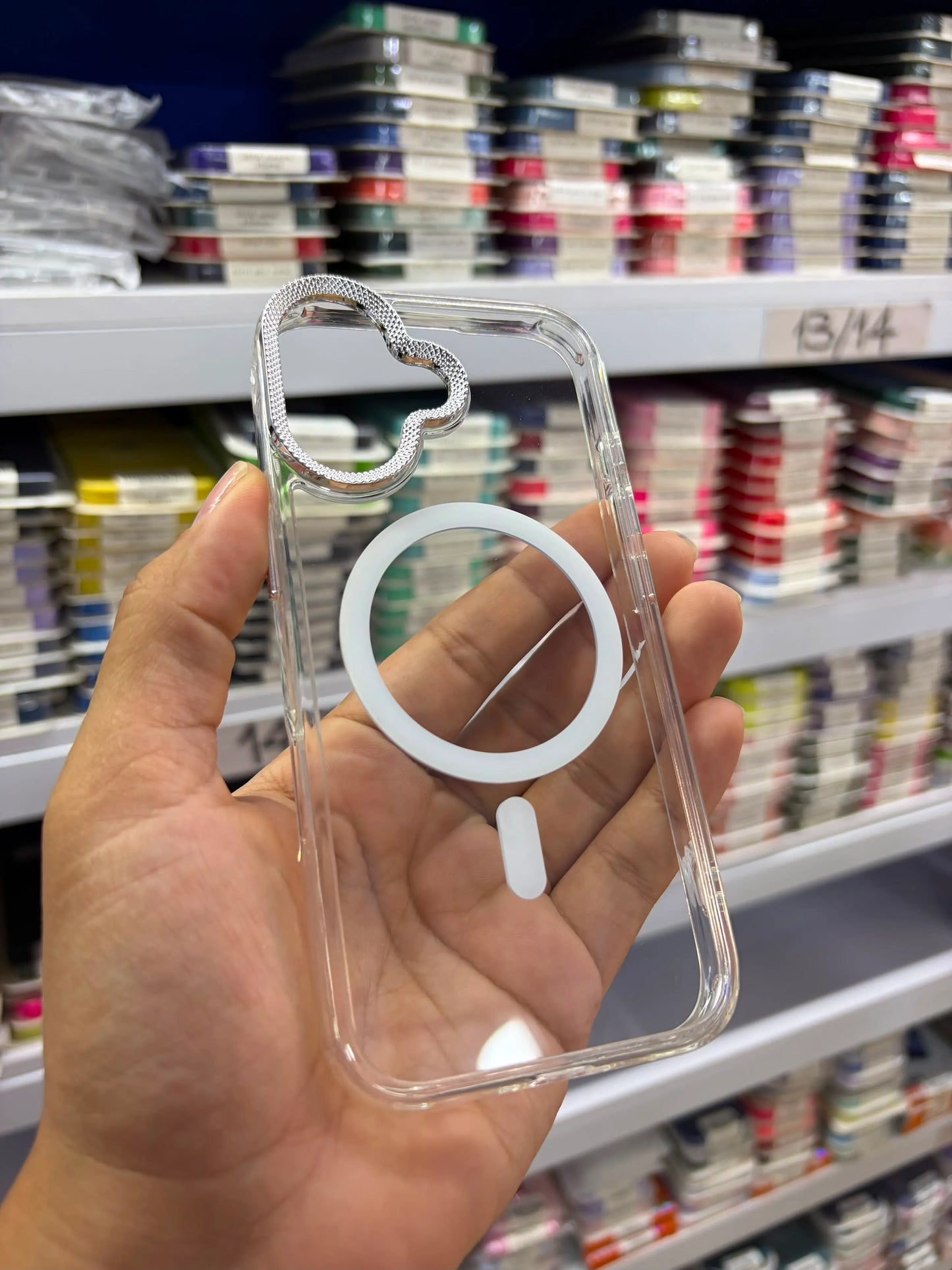 Forro iPhone 17 | Silicone Case | Fashion | MagSafe