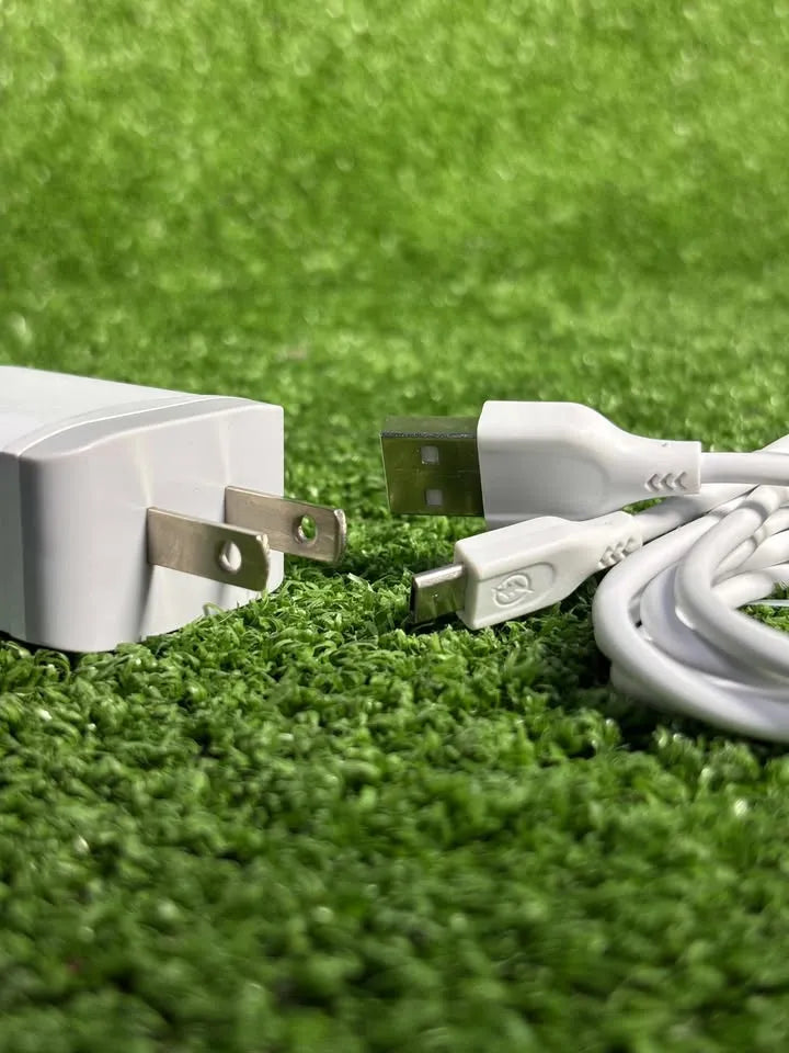 Cargador V8 | 2 Puertos USB | Premium | 3.4 Amperios | Cargador Completo | Cable + Adaptador