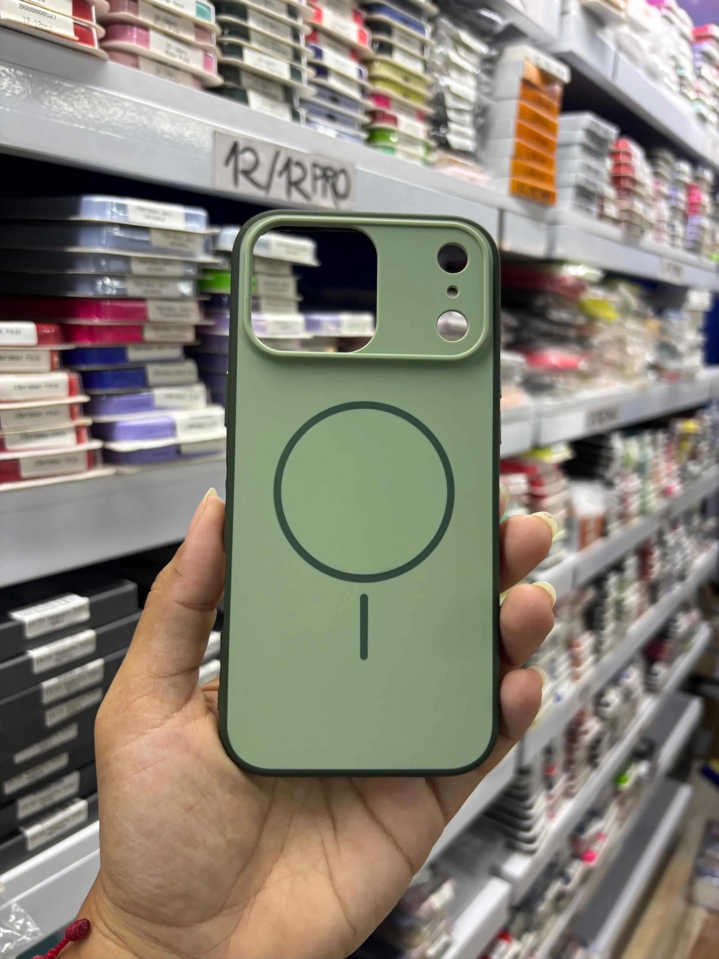 Forro iPhone 17 PRO MAX | Silicone Case | Fashion | MagSafe