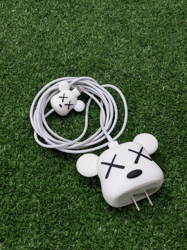 Protector De Cargador 20w | Iphone | Apple | Kaws