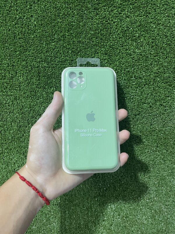 iPhone 11 PRO MAX | Case Rigido | Silicone Case | Carcasa Protectora | Full Proteccion | Antihumedad | Color*