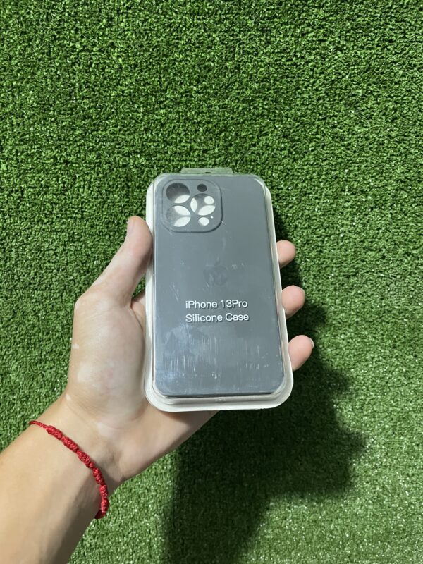 iPhone 13 PRO | Case Rigido | Silicone Case | Carcasa Protectora | Full Proteccion | Antihumedad | Color*