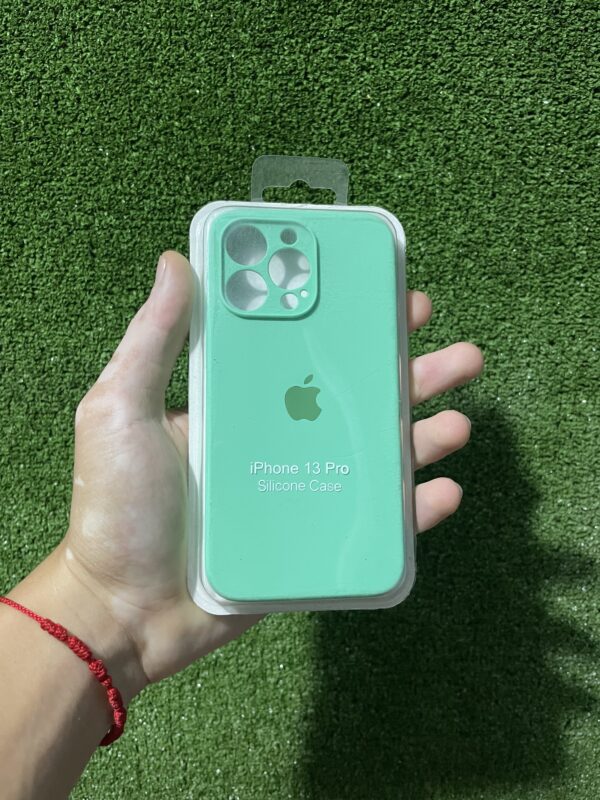 iPhone 13 PRO | Case Rigido | Silicone Case | Carcasa Protectora | Full Proteccion | Antihumedad | Color*