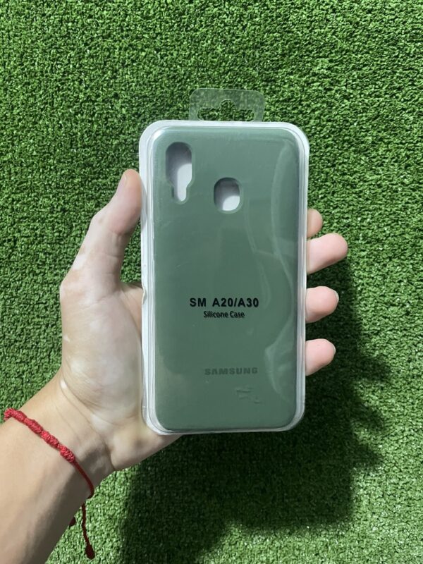 Samsung A20 | Case Rigido | Silicone Case | Carcasa Protectora | Full Proteccion | Antihumedad | Color*